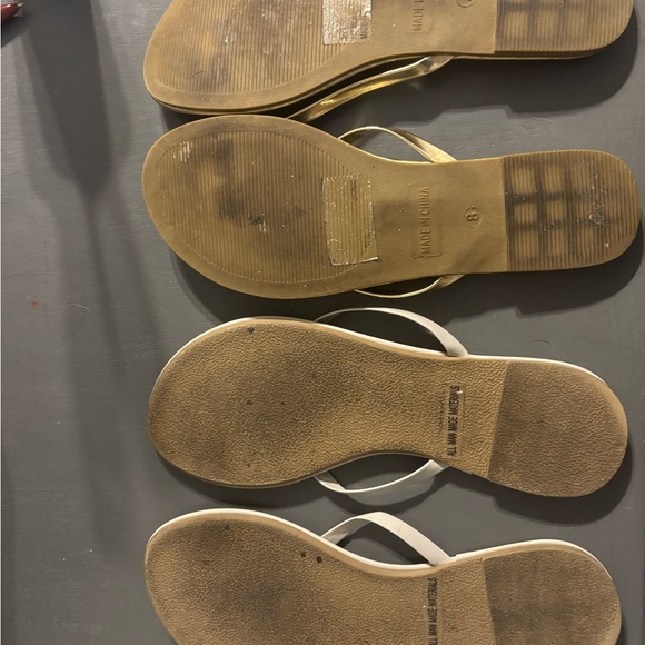 NY & Co Sandals Gold and Light Gray Size 8 Used Condition - Picture 2 of 6